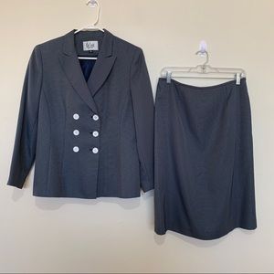 LeSuit navy and white 2 pc suit